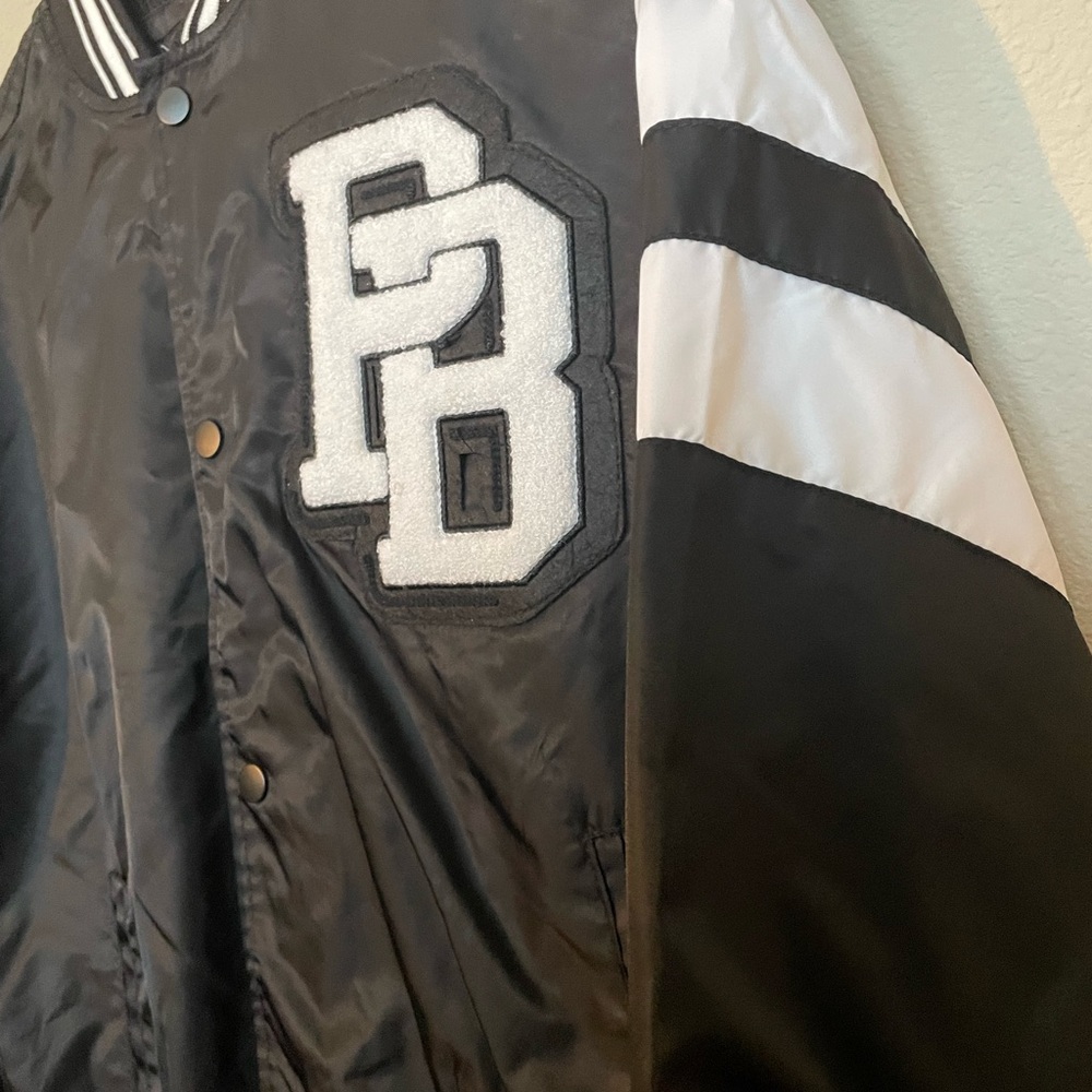 P&B Bomber - Picture 3 of 9
